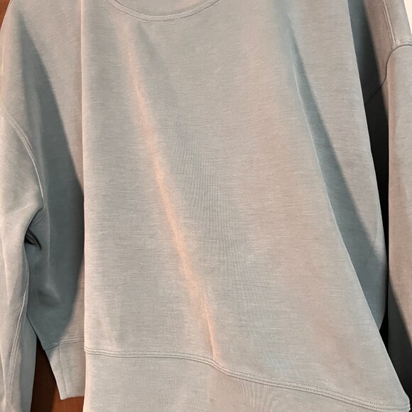 Lululemon Light Sweatshirt Teal - Picture 2 of 3